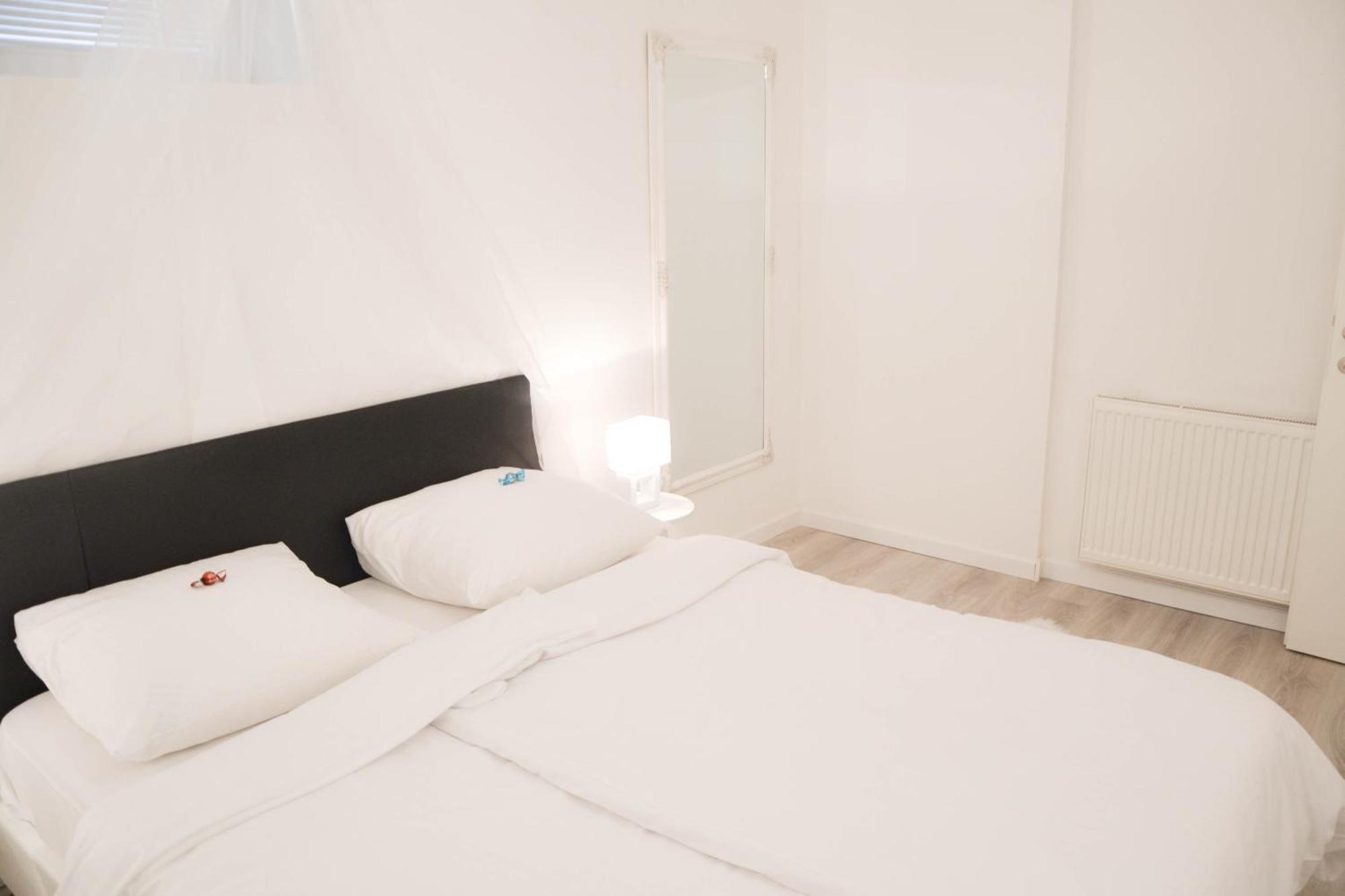 Villa Hillside Apartment Jesenice Eksteriør billede