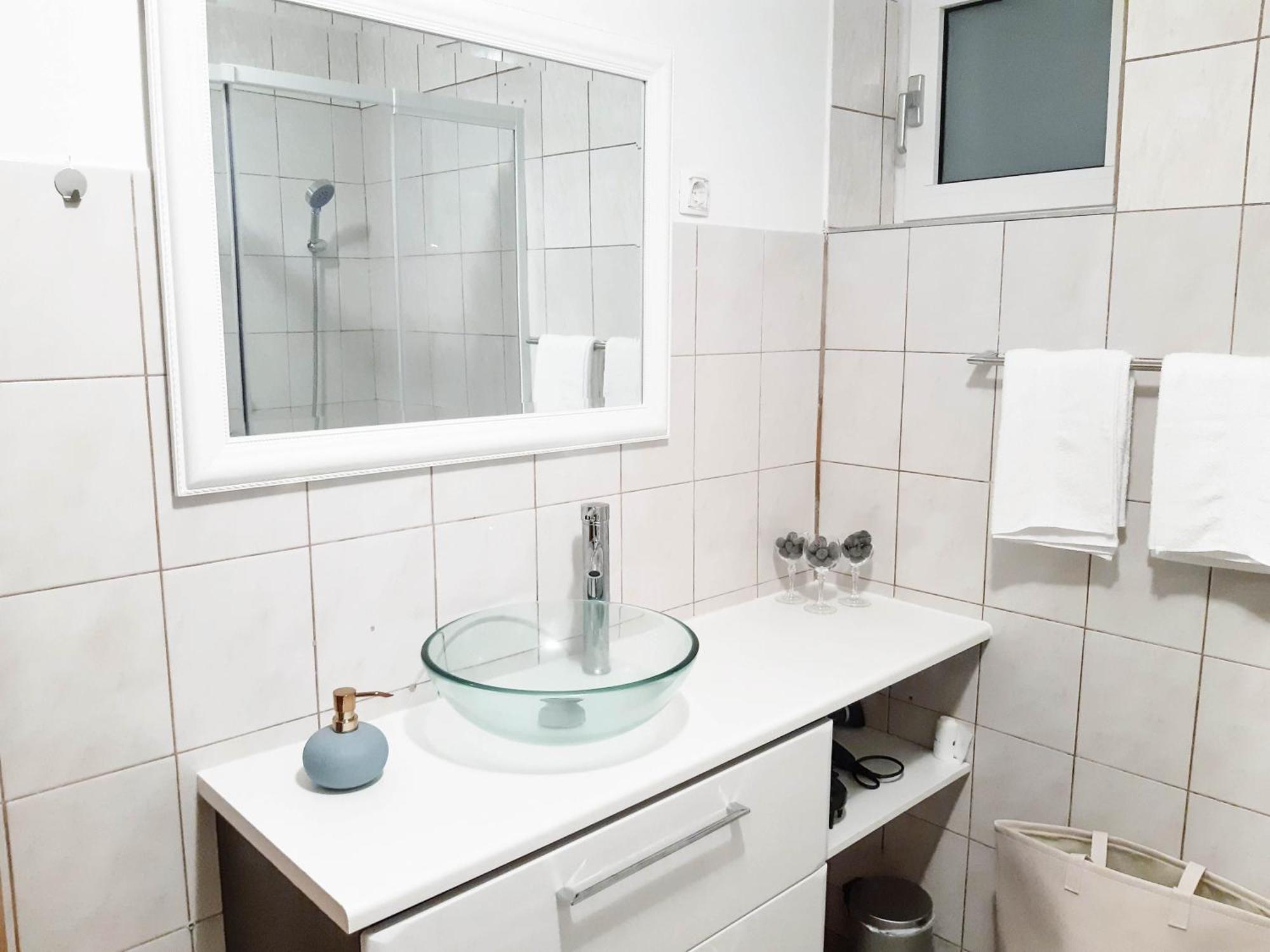 Villa Hillside Apartment Jesenice Eksteriør billede